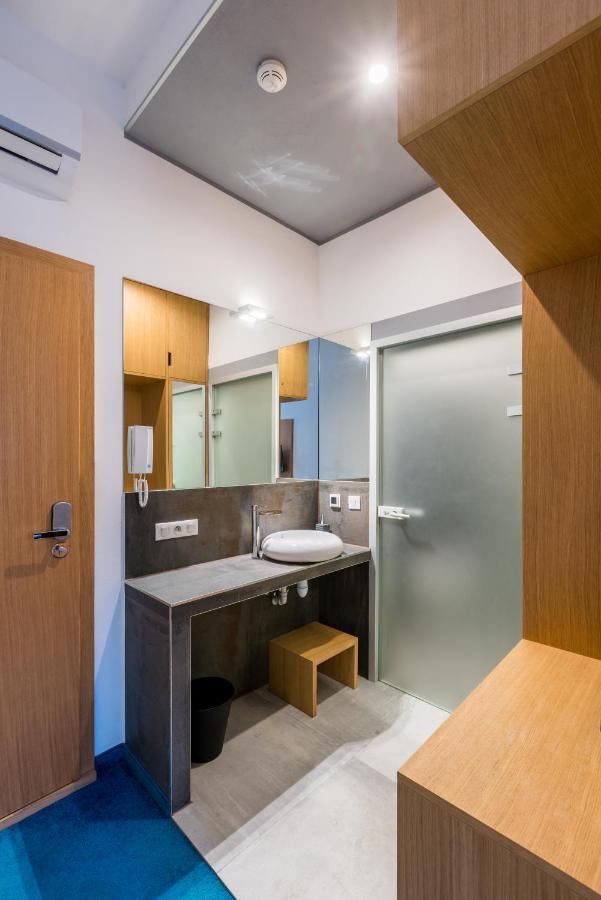 Tcz Wozna Aparthotel Poznan Bagian luar foto